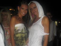 Цвети от Сървайвър 2 – звезда на Форум Българска мода