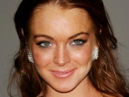 Списание Вог обяви луничките за красиви и сексапилни