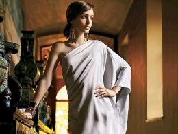 Дъщерята на Фил Колинс модна звезда и още нещо  