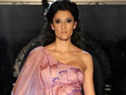 Виргиния Здравкова представи третата си колекция  