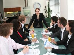 Облекло по време на бизнес среща  