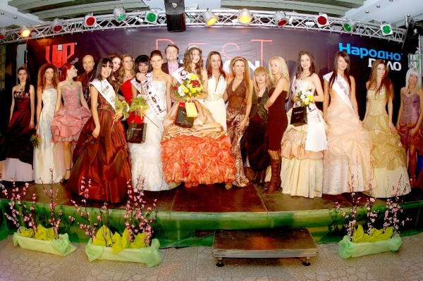 4 години от създаването на МОДНА АГЕНЦИЯ VIP Fashion Group - Варна