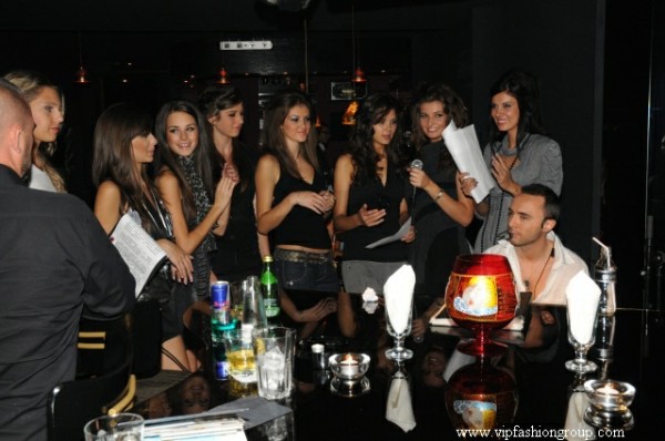 Моделите на VIP Fashion Group бяха   специални гости на парти в пиано-бар „Буковски”  